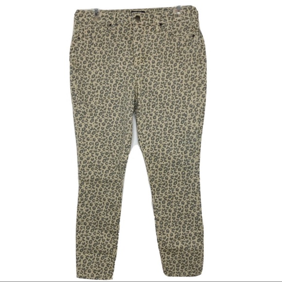 Not Your Daughters Jeans NYDJ for Chico's Leopard Print Skinny Jeans Size 8 - Picture 1 of 6